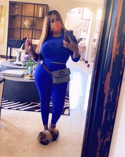 Niecy Nash feet photo thumbnail