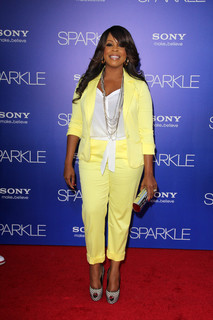 Niecy Nash feet photo thumbnail