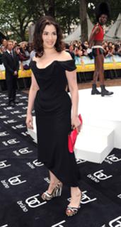 Nigella Lawson feet photo thumbnail