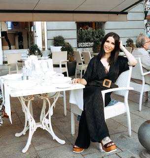 Nika feet photo 1