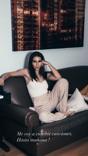 Nika feet photo 5
