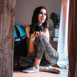 Nika feet photo 15