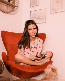Nika feet photo 10