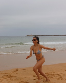 Nika feet photo 14