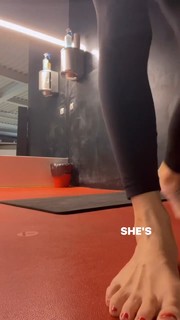 Nika feet photo 13