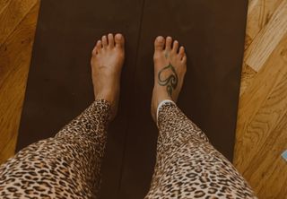 Nika feet photo 5