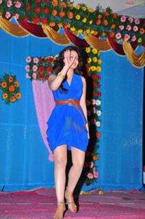 Nikeesha Patel feet photo 1