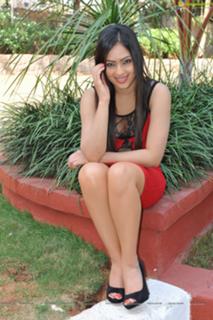 Nikeesha Patel feet photo 4