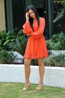 Nikeesha Patel feet photo 4