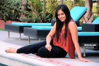 Nikeesha Patel feet photo 4