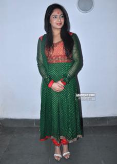 Nikeesha Patel feet photo 12