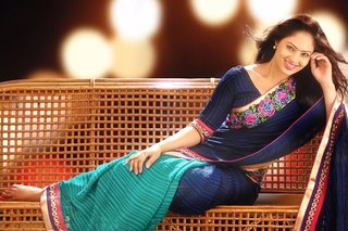 Nikeesha Patel feet photo 7