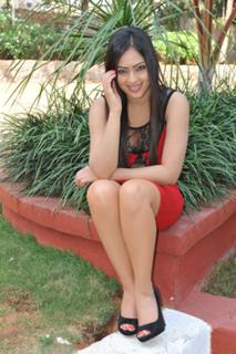 Nikeesha Patel feet photo 13