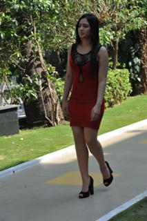 Nikeesha Patel feet photo 10