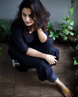 Nikhila Vimal feet photo thumbnail