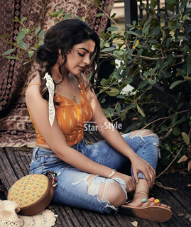 Nikhila Vimal feet photo thumbnail