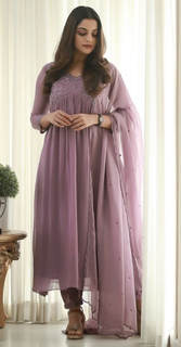 Nikhila Vimal feet photo thumbnail