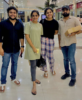 Nikhila Vimal feet photo thumbnail