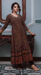 Nikhila Vimal feet photo thumbnail