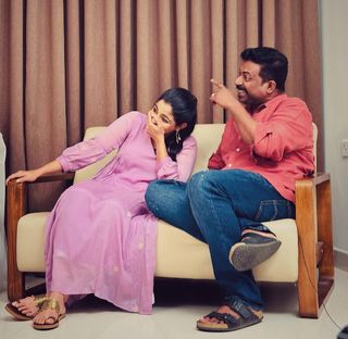 Nikhila Vimal feet photo thumbnail