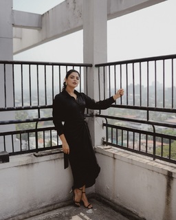 Nikhila Vimal feet photo thumbnail