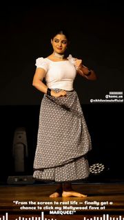 Nikhila Vimal feet photo thumbnail