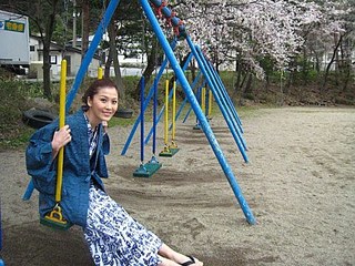 Niki Chow feet photo 14