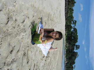 Niki Chow feet photo 10