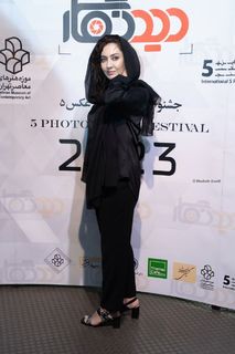 Niki Karimi feet photo 5
