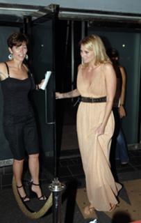 Niki Taylor feet photo 6