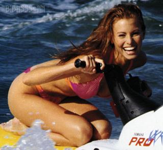 Niki Taylor feet photo 1