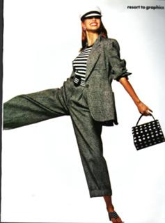 Niki Taylor feet photo 4