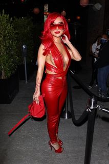 Nikita Dragun feet photo 5