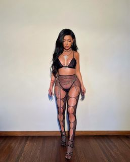 Nikita Dragun feet photo 5
