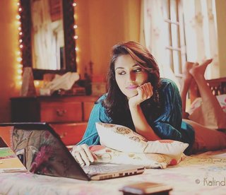 Nikita Dutta feet photo thumbnail