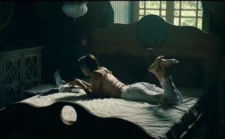 Nikita Dutta feet photo thumbnail