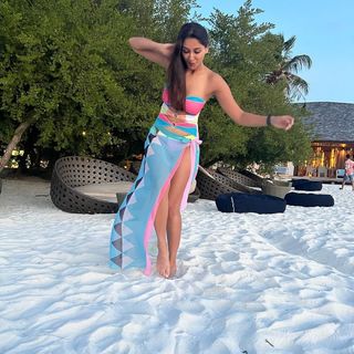 Nikita Dutta feet photo thumbnail