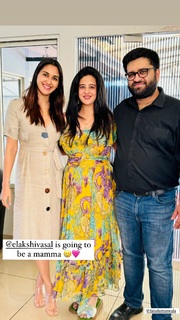 Nikita Dutta feet photo thumbnail