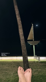 Nikita Dutta feet photo thumbnail