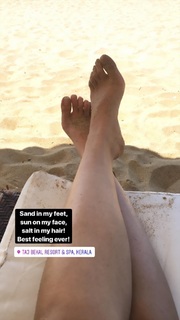 Nikita Sharma feet photo 15