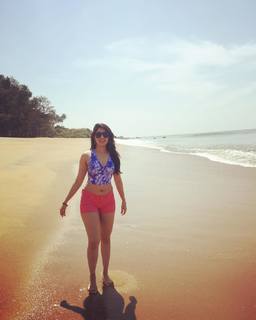 Nikita Sharma feet photo 14