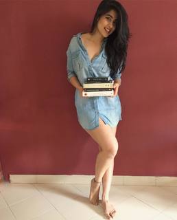 Nikita Sharma feet photo 6
