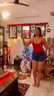 Nikita Sharma feet photo 17