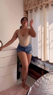 Nikita Sharma feet photo 18