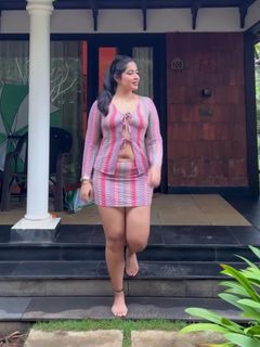 Nikita Sharma feet photo 11