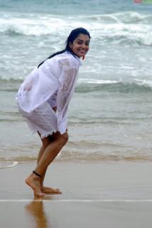 Nikita Thukral feet photo 5