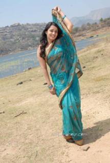 Nikita Thukral feet photo 19