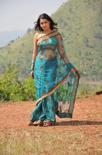 Nikita Thukral feet photo 18