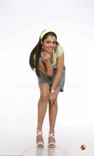 Nikita Thukral feet photo 16