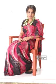 Nikita Thukral feet photo 4